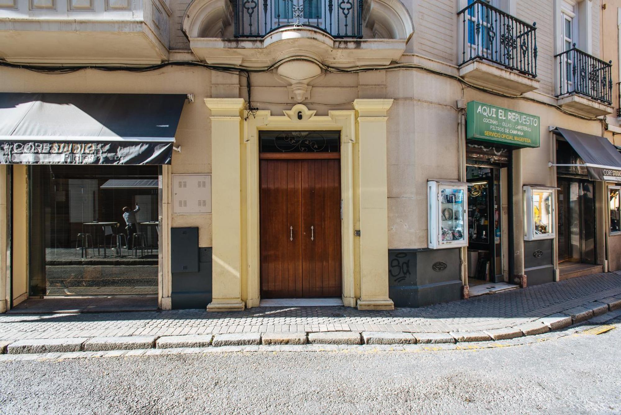 Hostly Orfila 3a-3b Exclusive Penthouse-center-fibre-parking Optional Apartamento