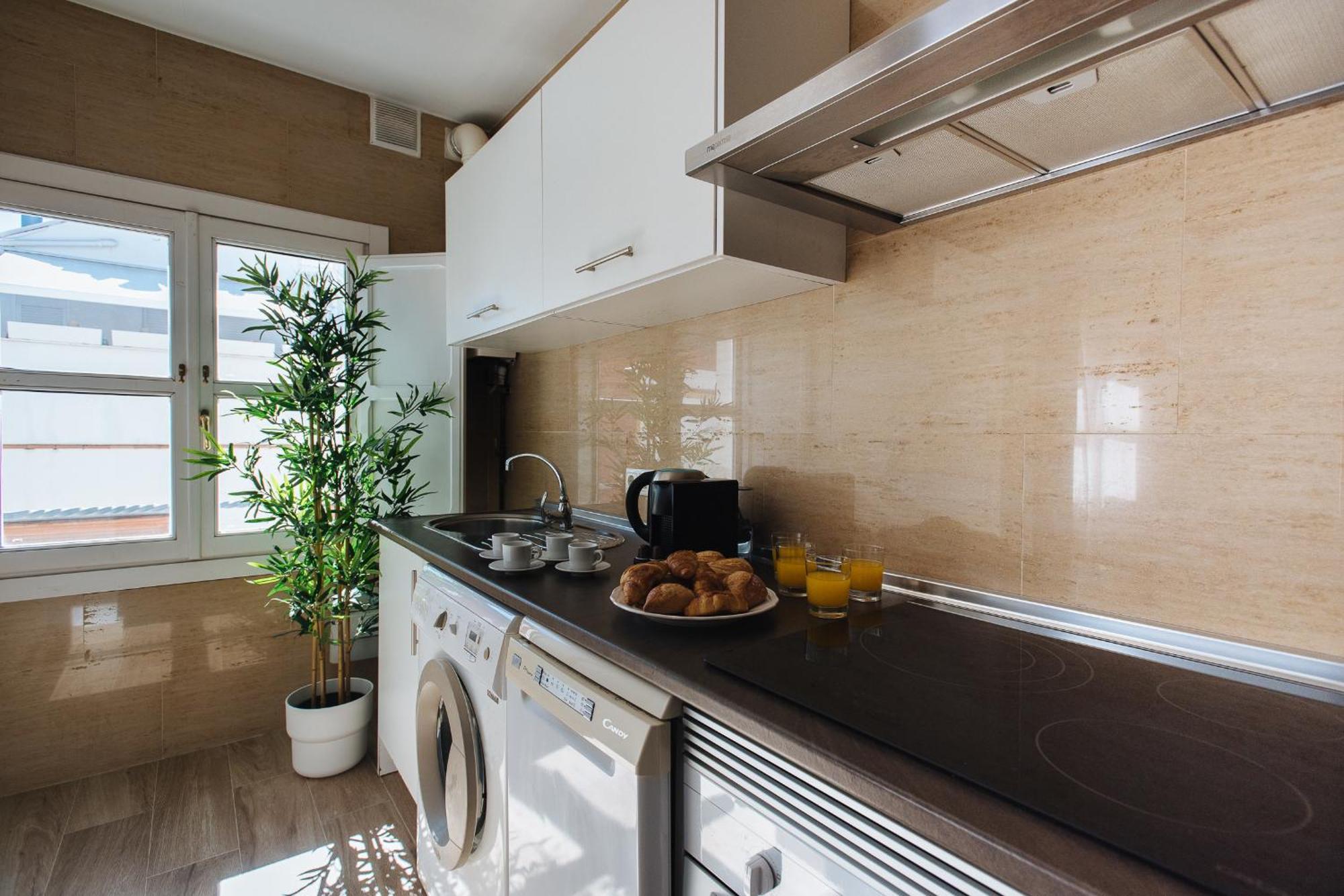 Hostly Orfila 3a-3b Exclusive Penthouse-center-fibre-parking Optional * Sevilla