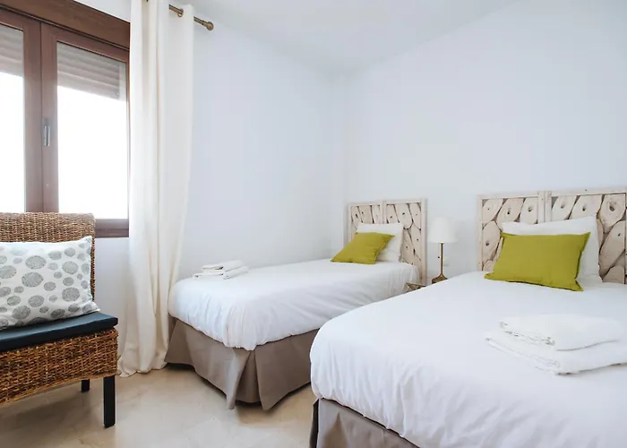 Hostly Orfila 3A-3B Exclusive Penthouse-Center-Fibre-Parking Optional